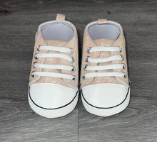 Load image into Gallery viewer, Light Pink Glitter Baby Shoes