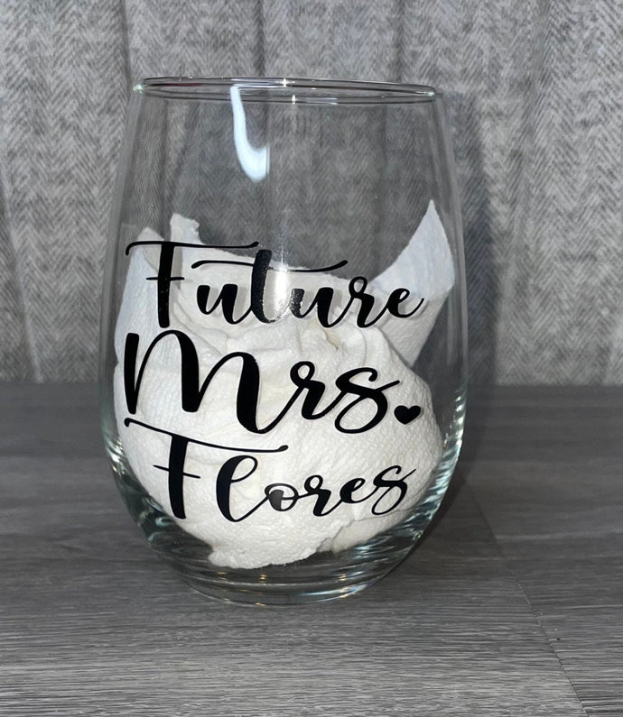 Future Mrs Wine Glass